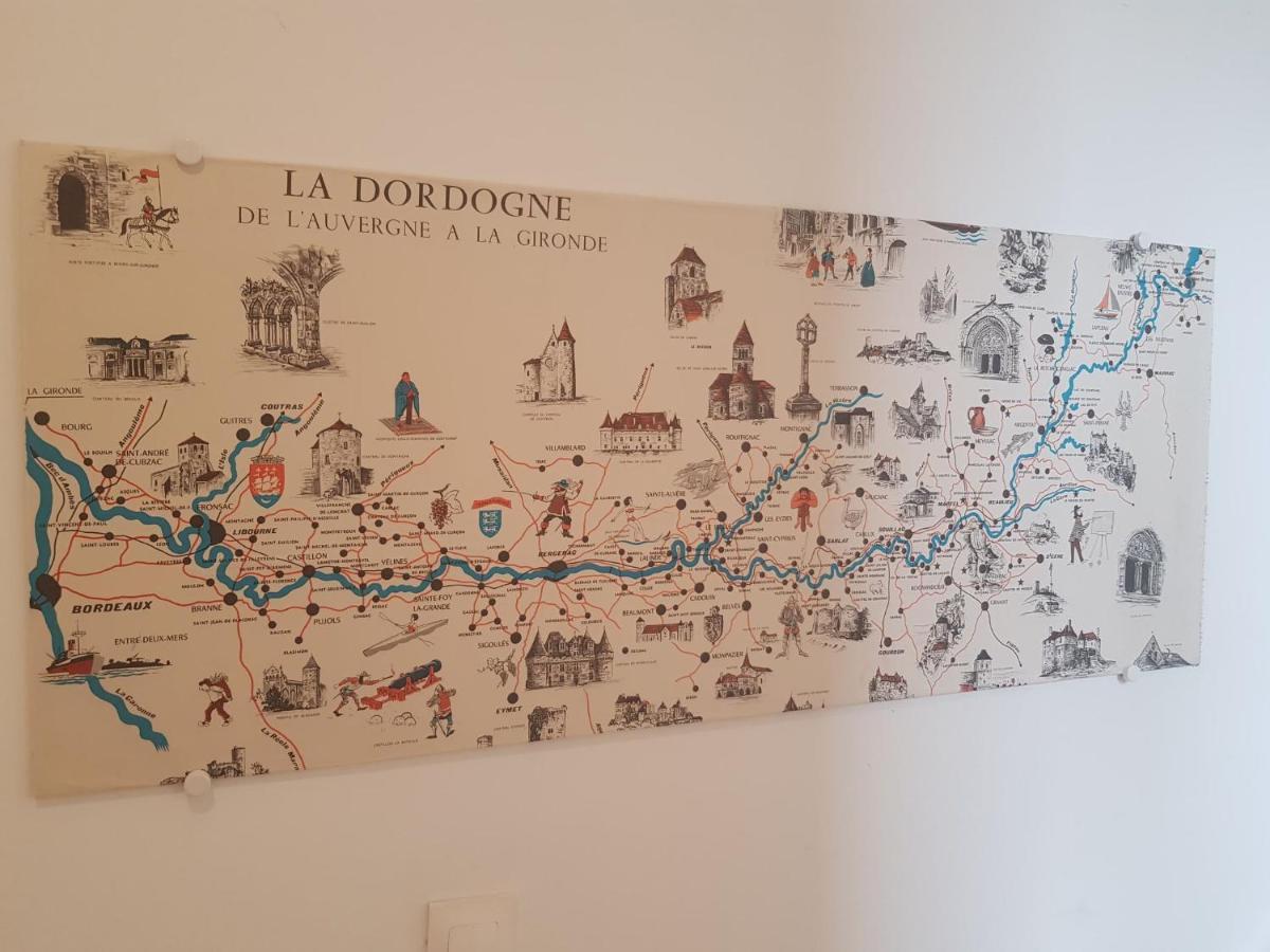 08 - Tres Joli Studio Tout Equipe Avec Parking Privatif Gratuit, Grand Fourgon Possible, Tout Le Linge De Maison Est Fourni Razac-sur-lʼIsle Eksteriør bilde